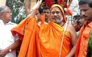  Swami Kamalananda arrested, Swami Kamalananda criticised akbaruddin speech, Swami Kamalananda arrested